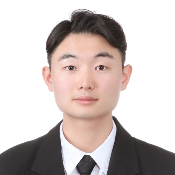 김태윤